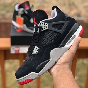 Air Jordan Retro 4 Black cement